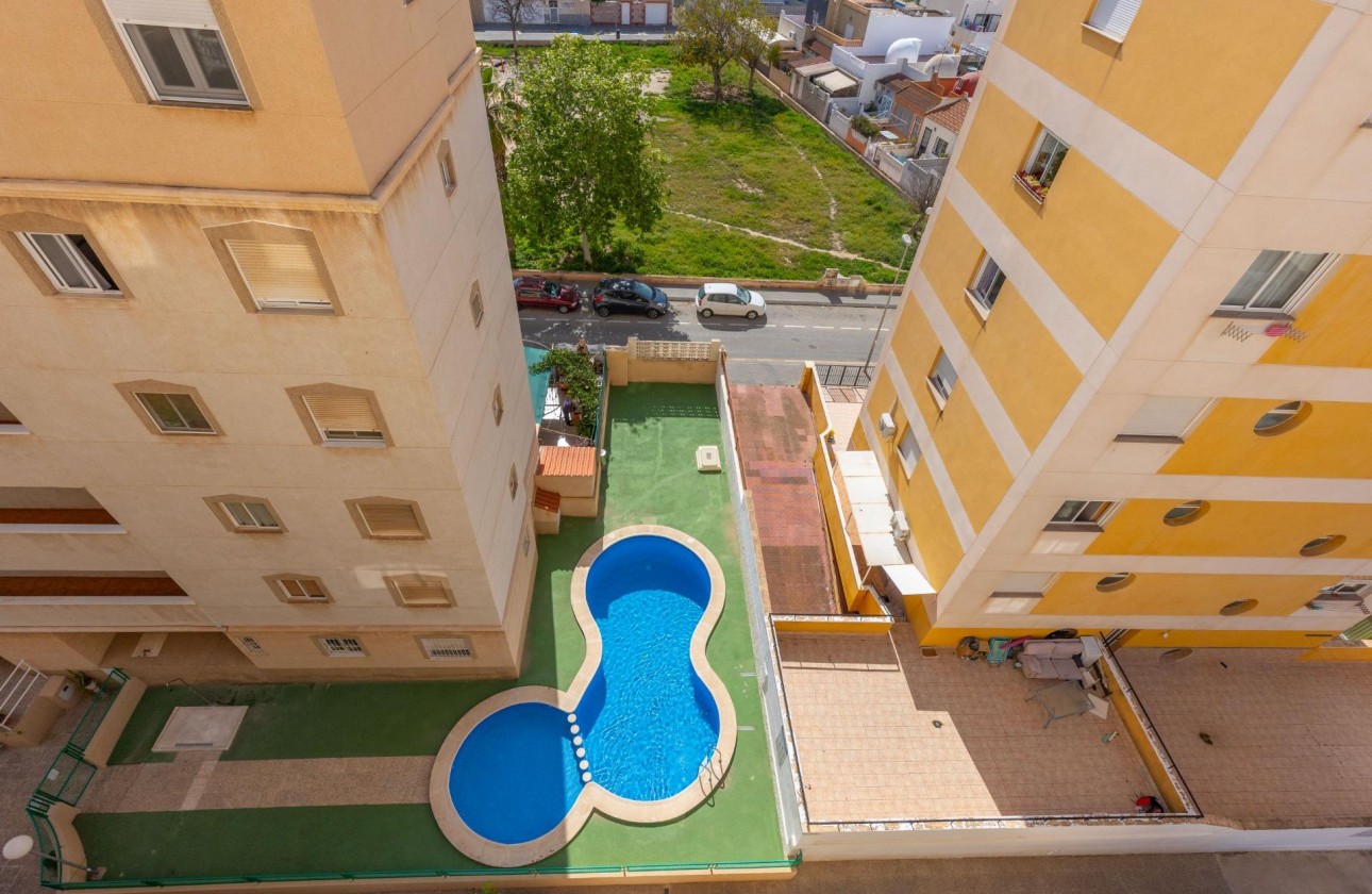 Revente - Appartement - Torrevieja - Nueva Torrevieja