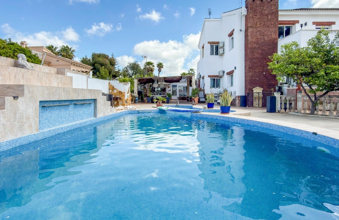 Resale - Villa - Ciudad Quesada