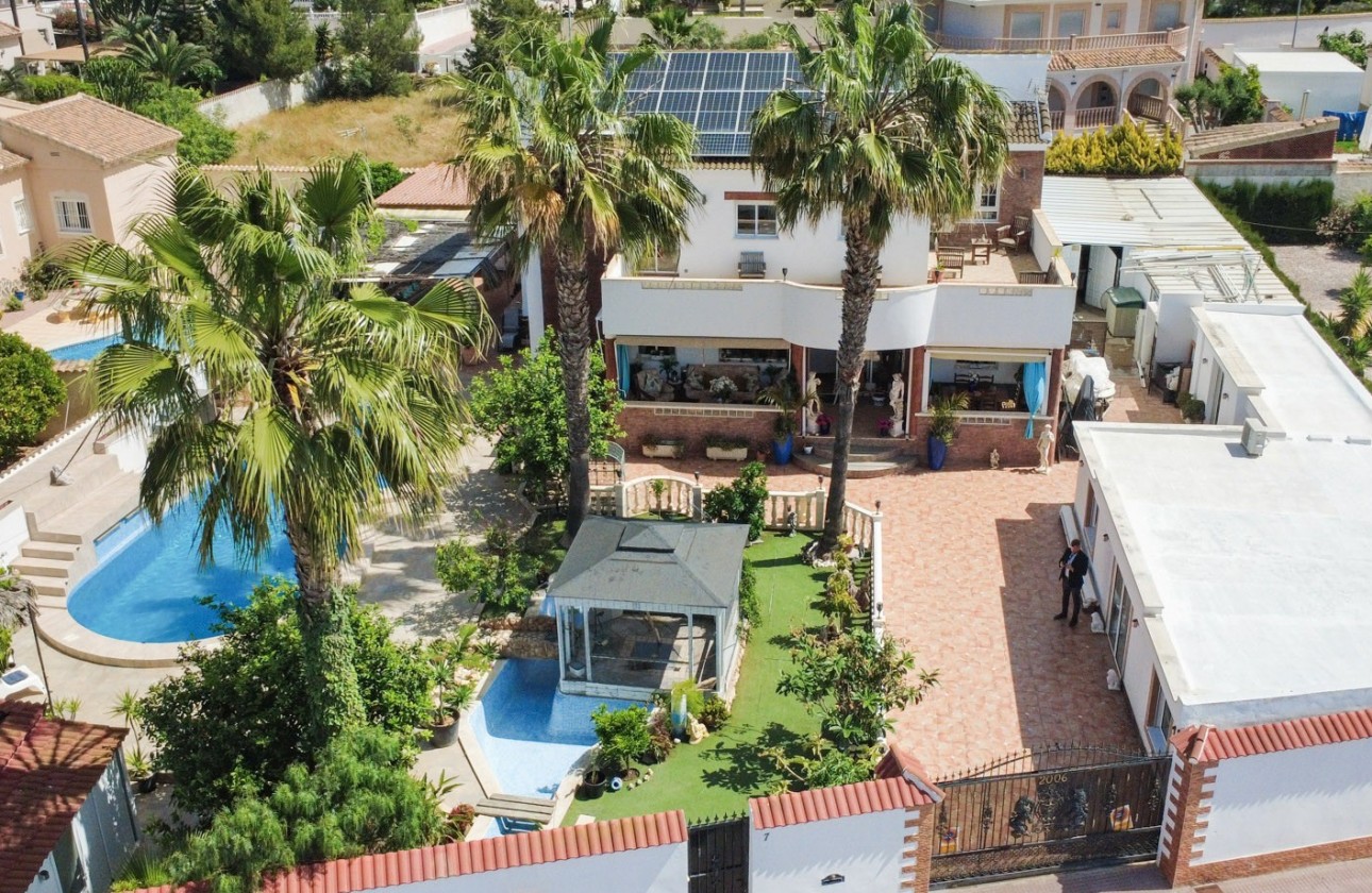 Resale - Villa - Ciudad Quesada