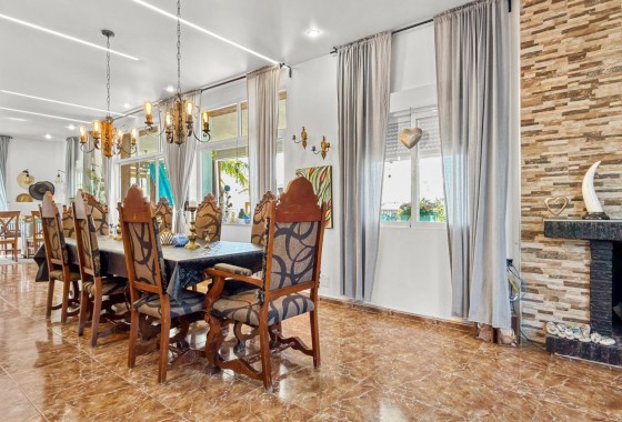Resale - Villa - Ciudad Quesada