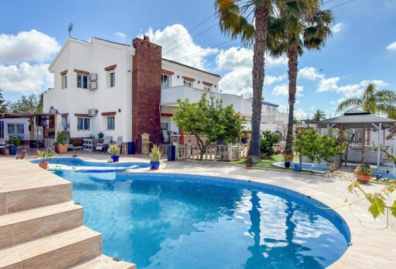 Resale - Villa - Ciudad Quesada