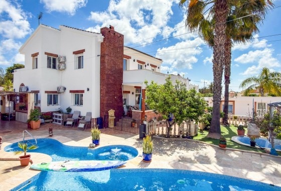 Resale - Villa - Ciudad Quesada