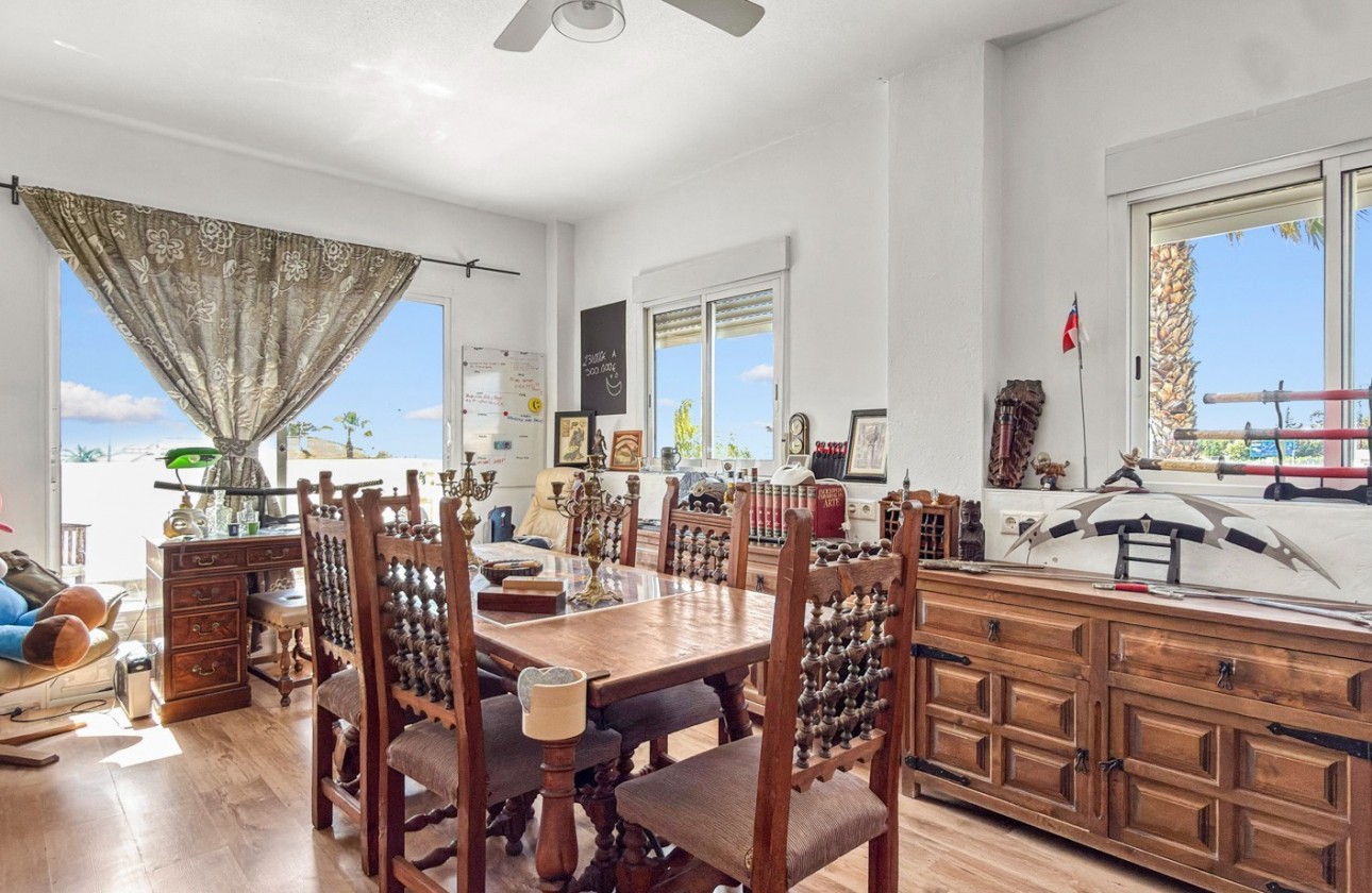 Resale - Villa - Ciudad Quesada