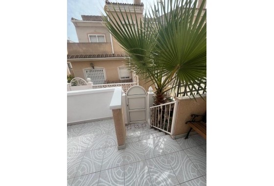 Resale - Villa - Ciudad quesada - Dona Pepa
