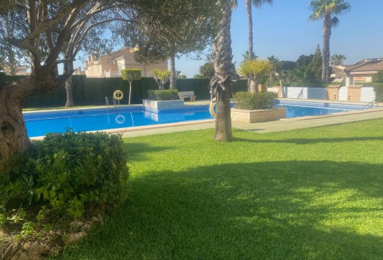 Resale - Villa - Ciudad quesada - Dona Pepa