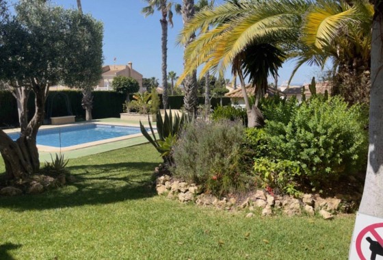 Resale - Villa - Ciudad quesada - Dona Pepa