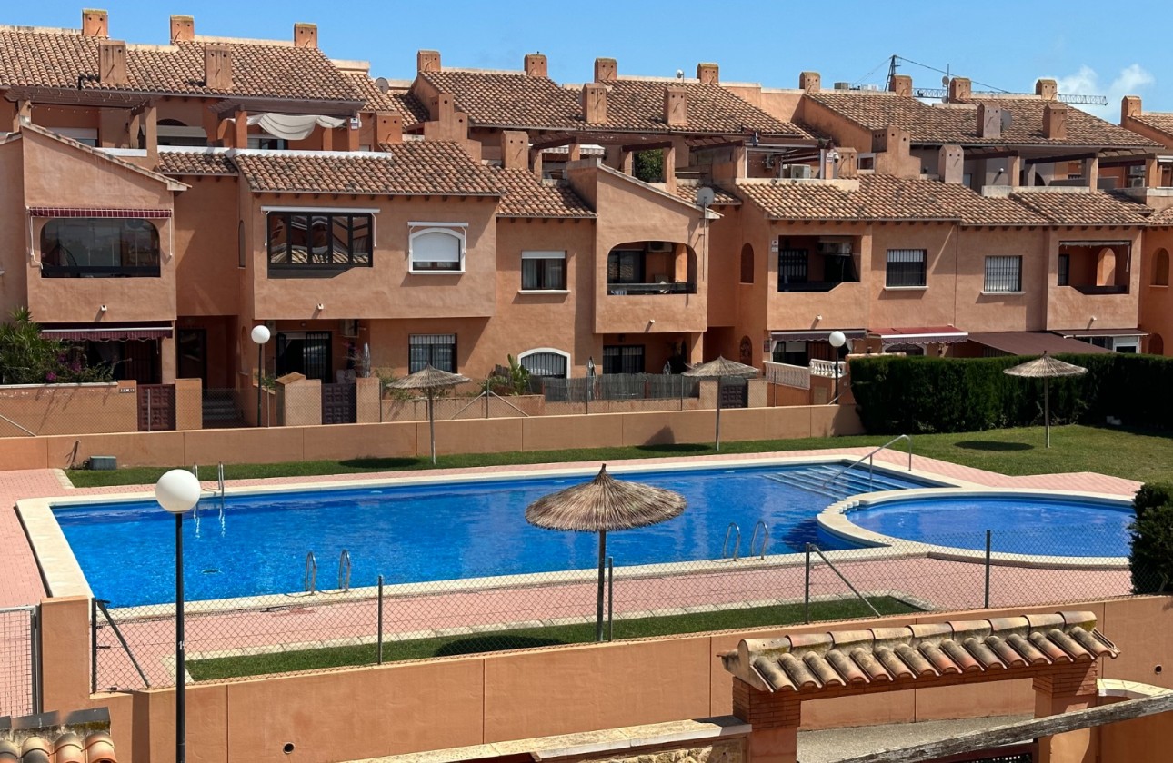 Reventa - Apartamento / piso - Torrevieja - Aguas Nuevas