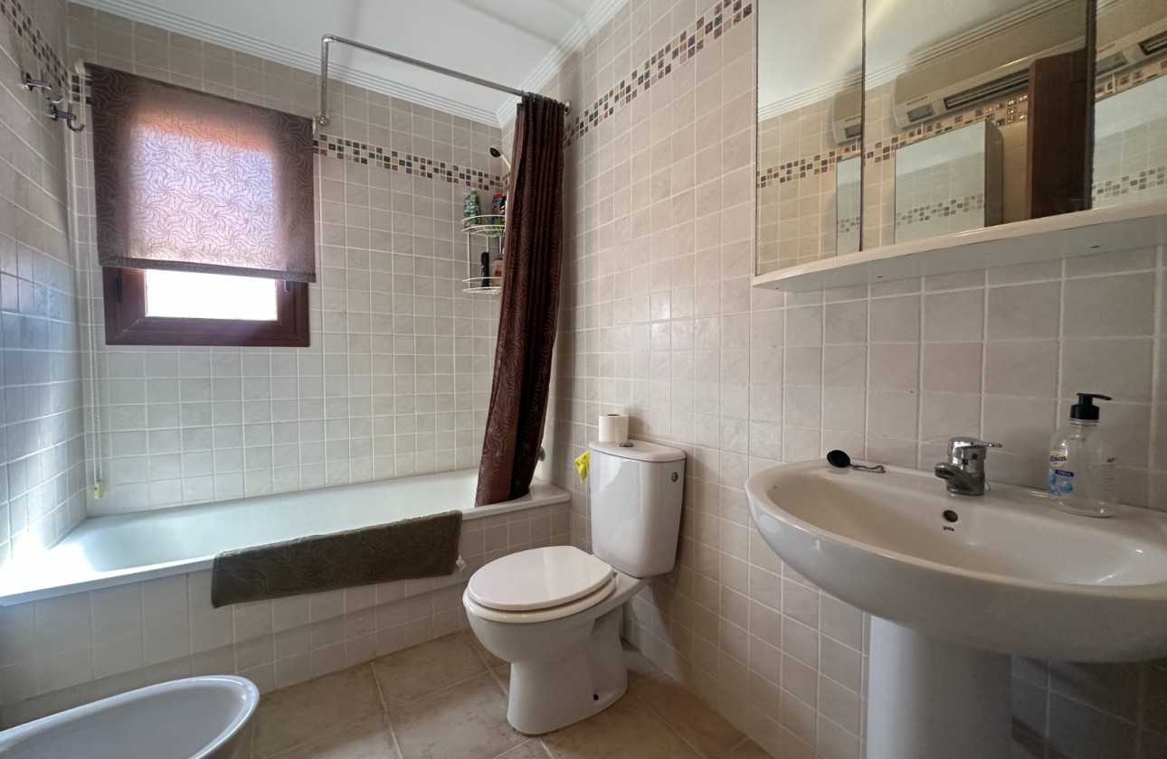 Reventa - Apartamento / piso - Torrevieja - Aguas Nuevas