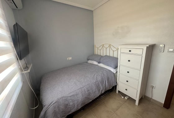 Reventa - Apartamento / piso - Torrevieja - Aguas Nuevas