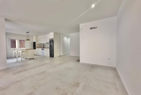 Revente - Appartement - Torrevieja - Acequion