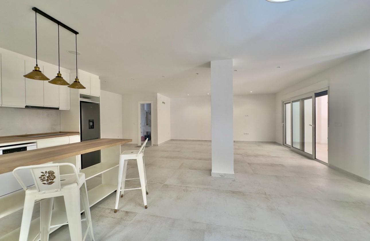 Revente - Appartement - Torrevieja - Acequion
