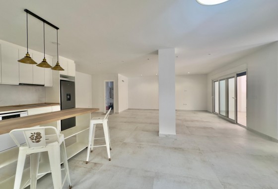 Revente - Appartement - Torrevieja - Acequion