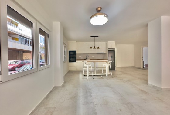 Revente - Appartement - Torrevieja - Acequion