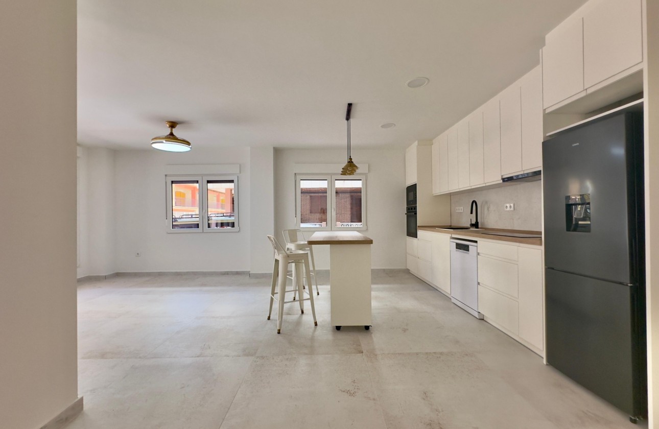 Revente - Appartement - Torrevieja - Acequion