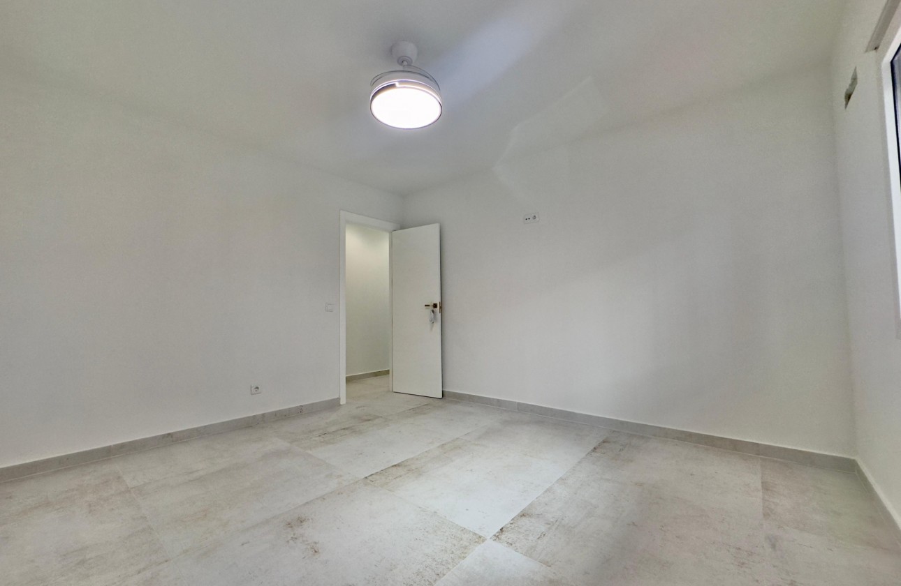 Revente - Appartement - Torrevieja - Acequion