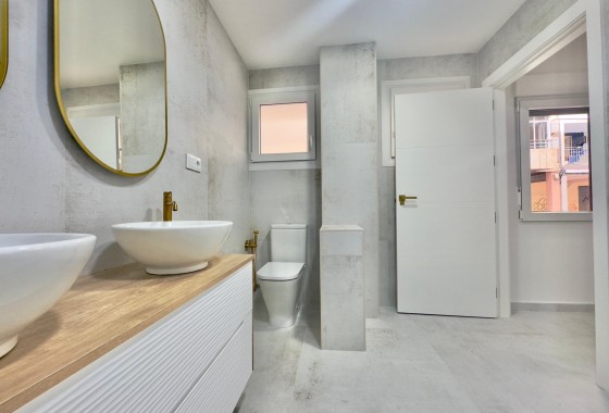 Revente - Appartement - Torrevieja - Acequion