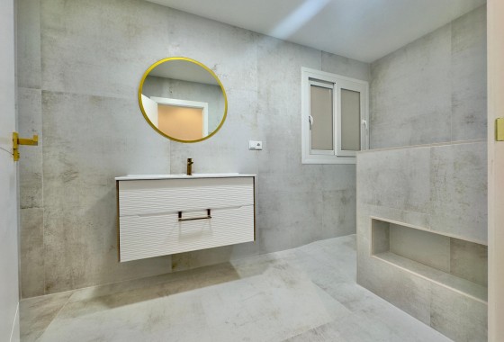 Revente - Appartement - Torrevieja - Acequion