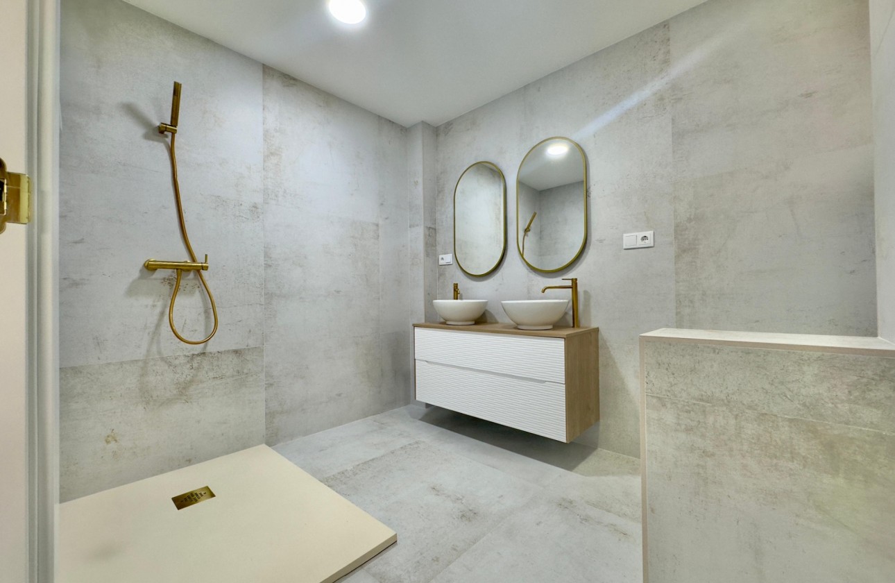 Revente - Appartement - Torrevieja - Acequion