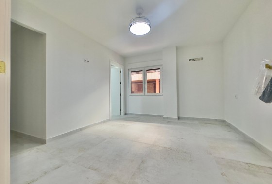 Revente - Appartement - Torrevieja - Acequion