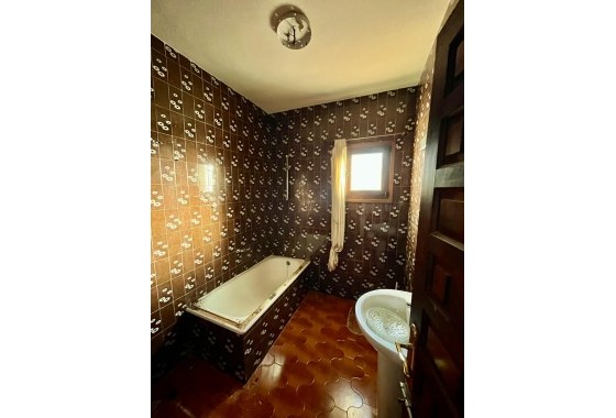 Reventa - Chalet - Torrevieja - Aguas Nuevas