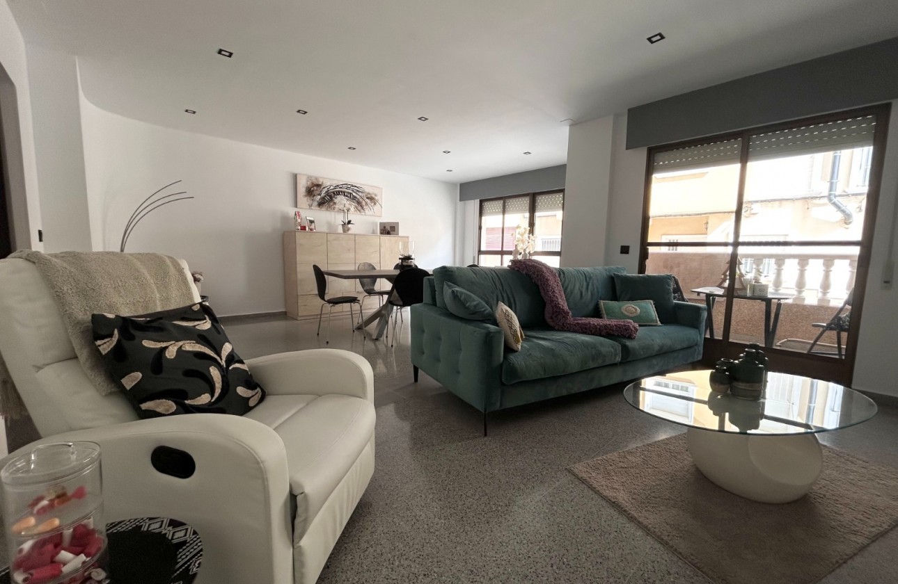 Resale - Apartment / flat - Torremendo