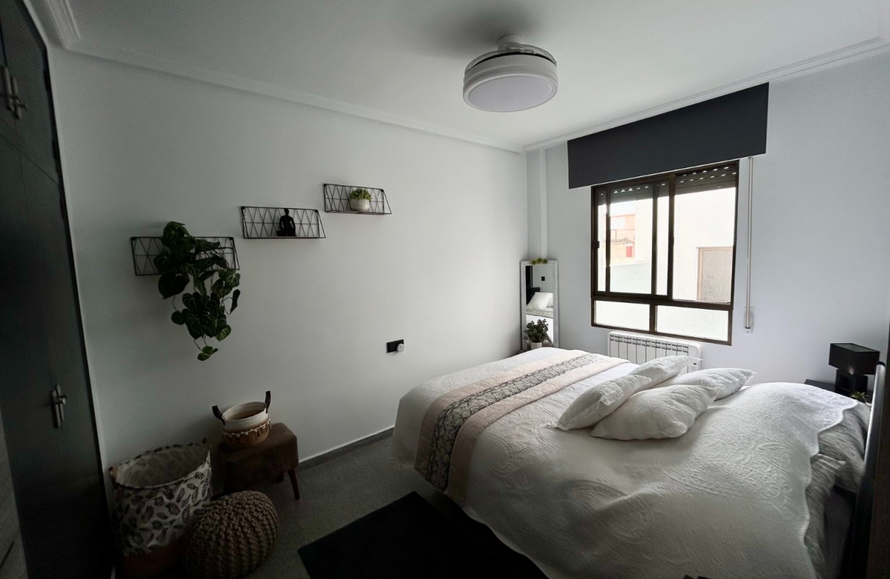Resale - Apartment / flat - Torremendo