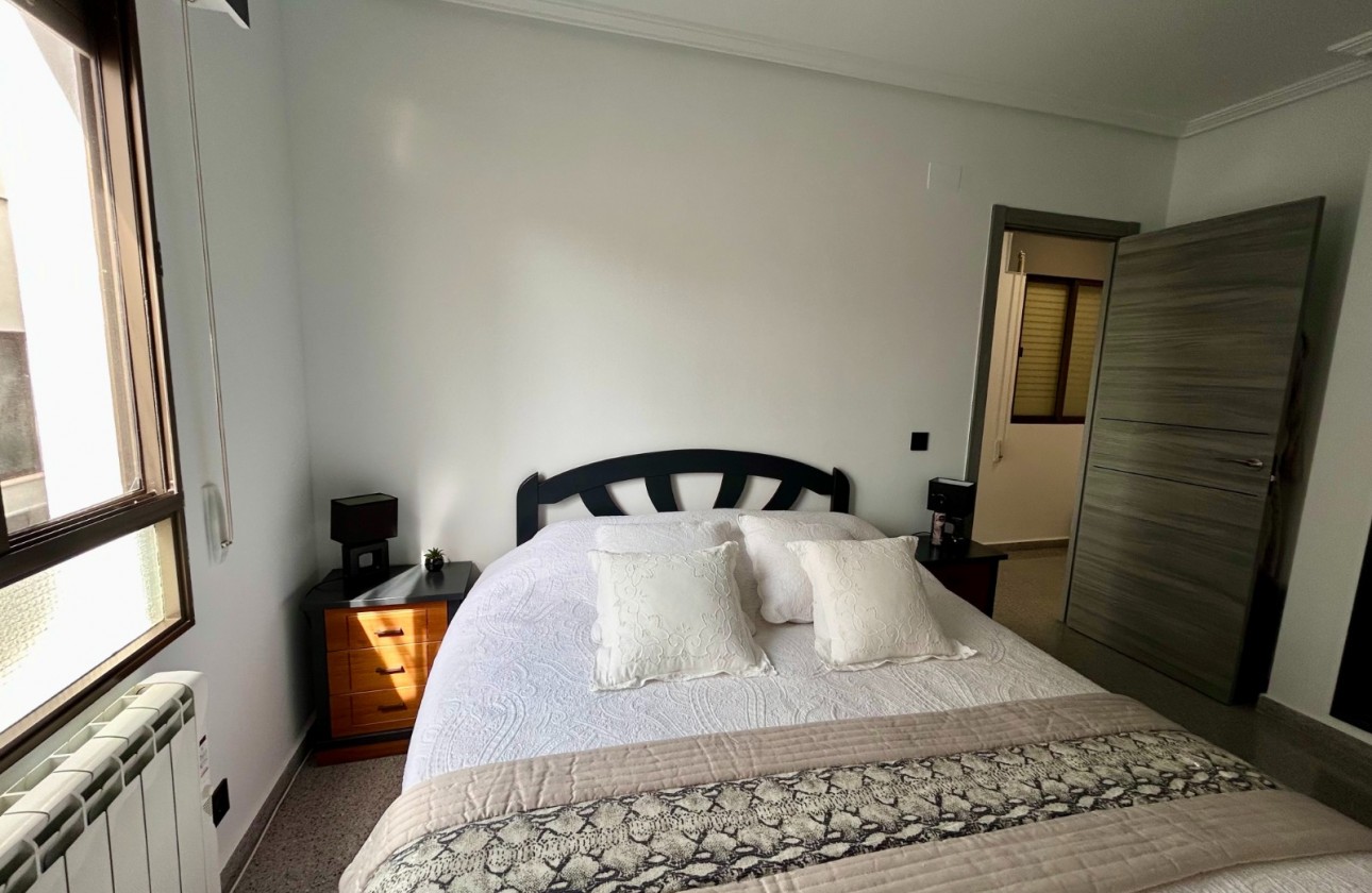 Resale - Apartment / flat - Torremendo