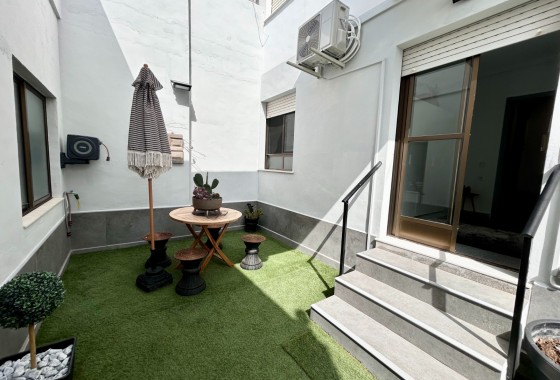 Resale - Apartment / flat - Torremendo