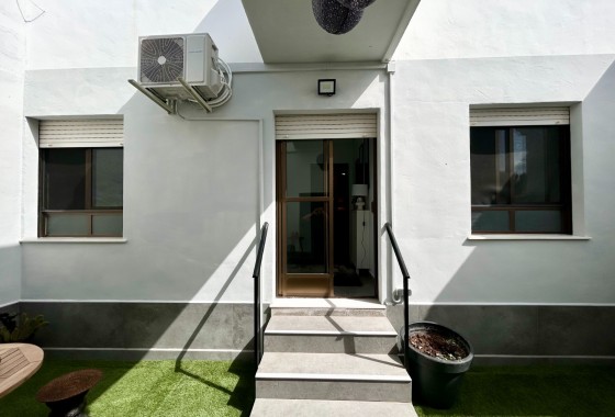 Resale - Apartment / flat - Torremendo