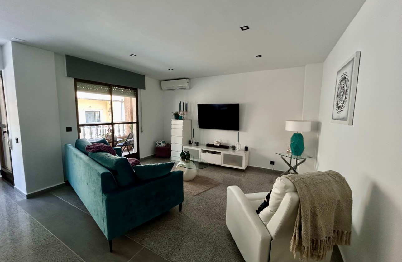Resale - Apartment / flat - Torremendo