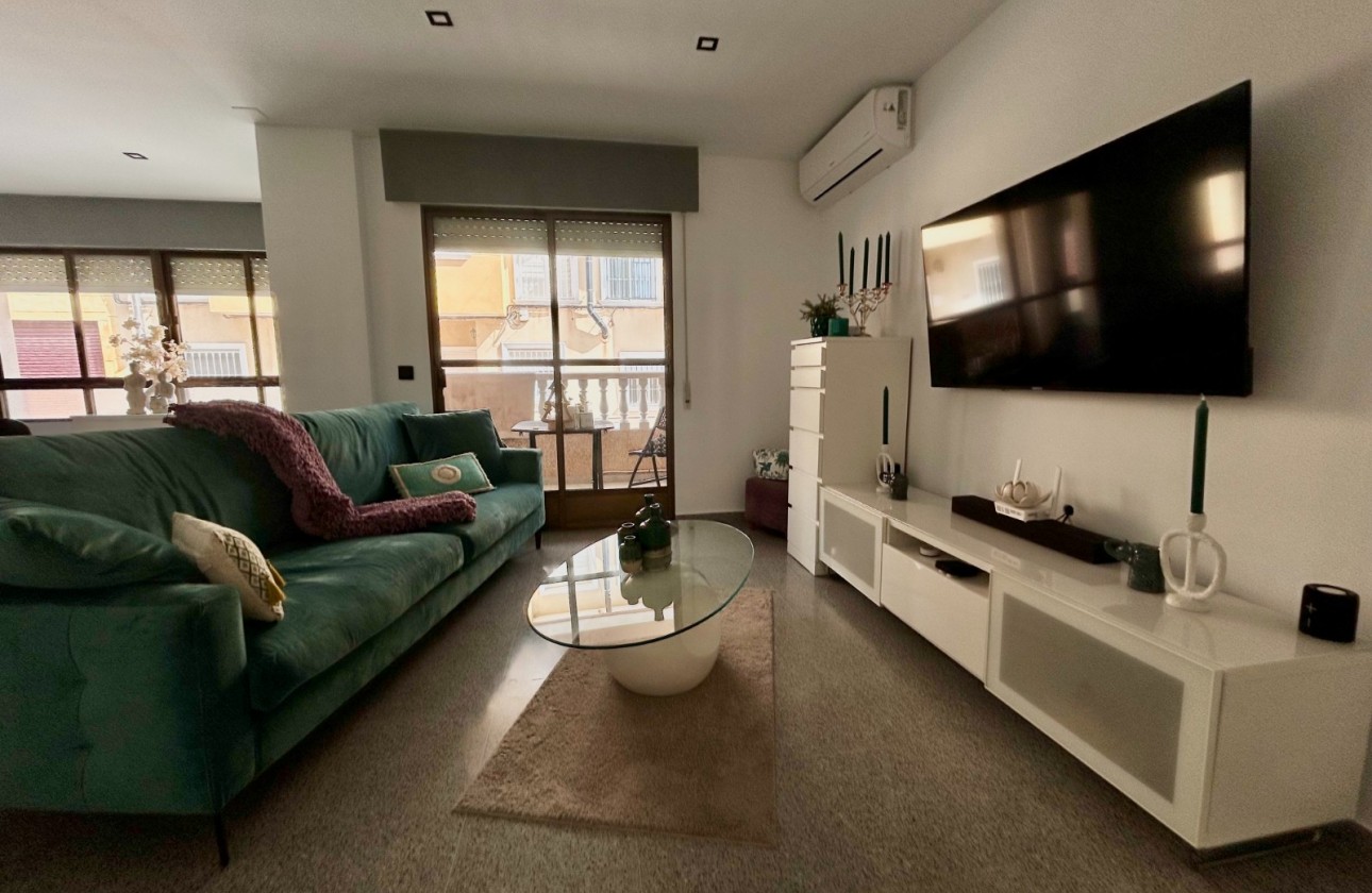 Resale - Apartment / flat - Torremendo