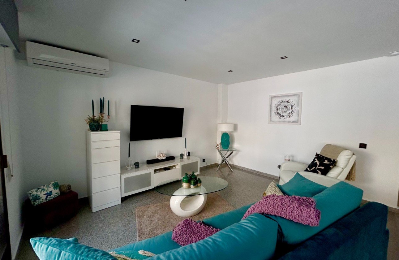 Resale - Apartment / flat - Torremendo