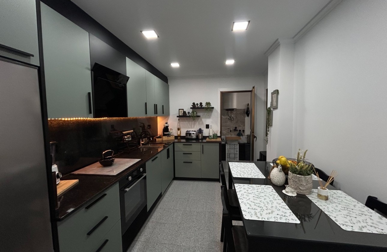 Resale - Apartment / flat - Torremendo
