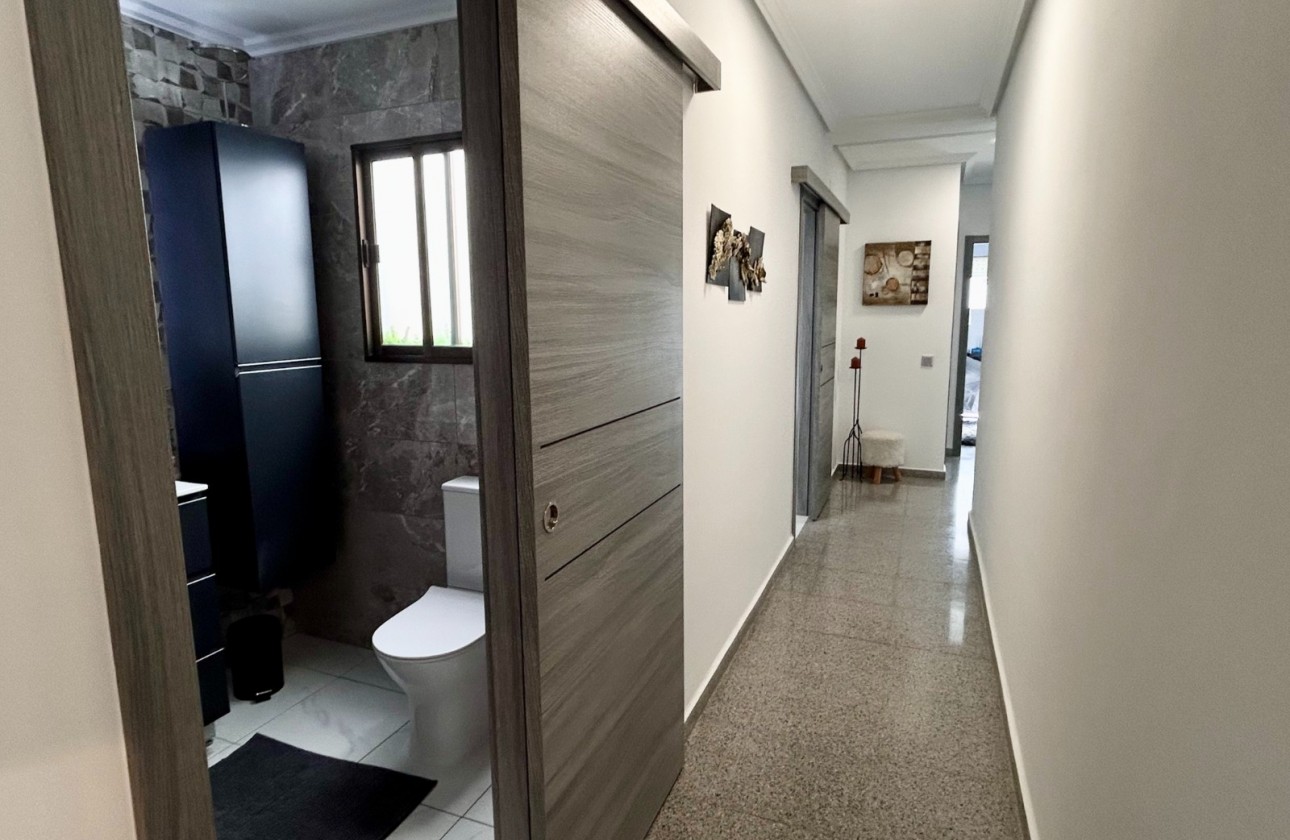 Resale - Apartment / flat - Torremendo