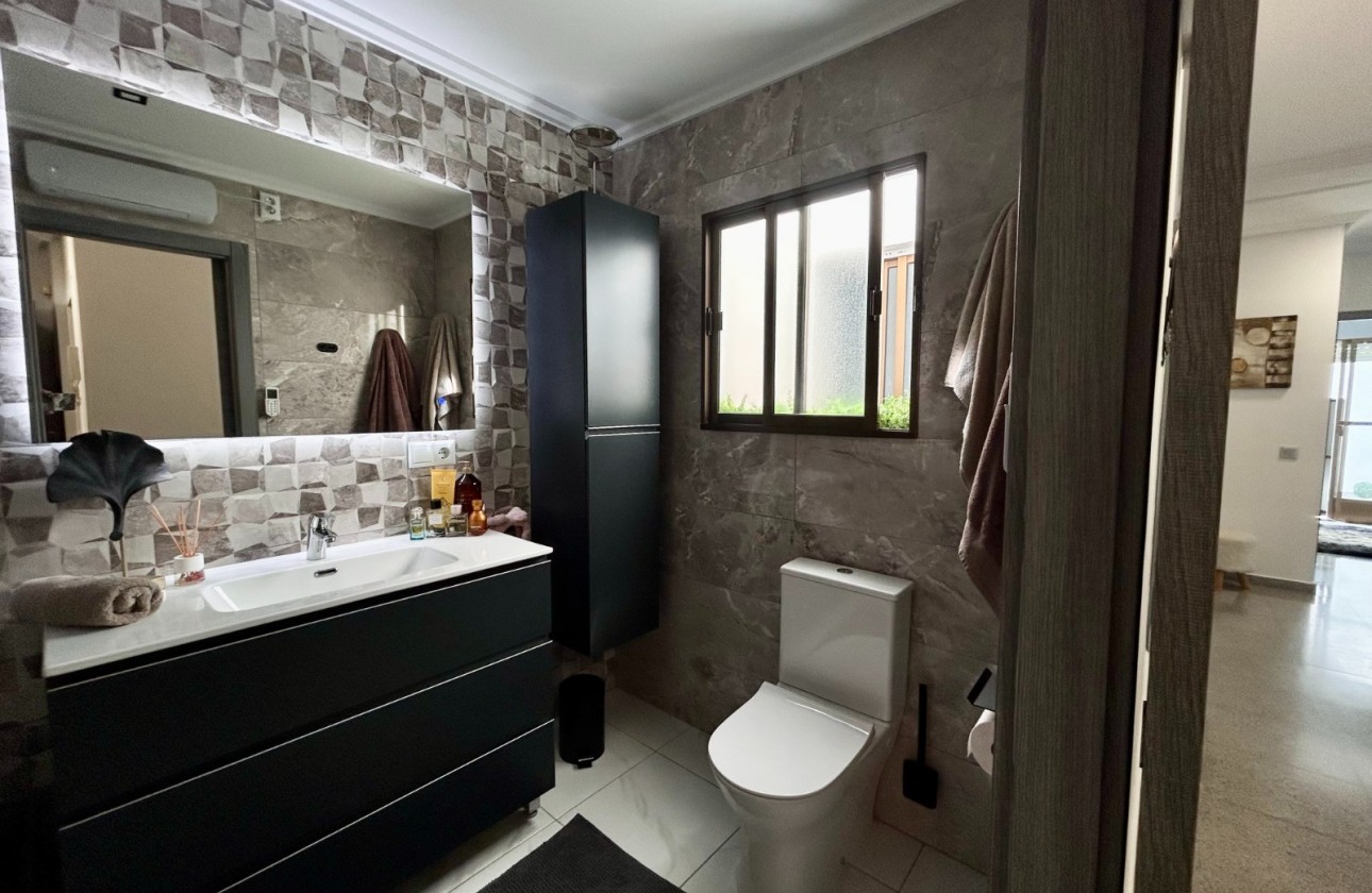 Resale - Apartment / flat - Torremendo