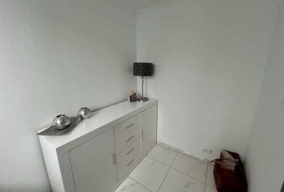 Resale - Apartment / flat - Torremendo