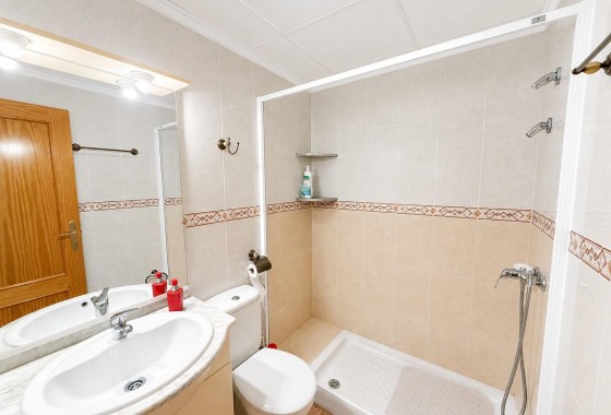 Resale - Apartment / flat - Torrevieja - Nueva Torrevieja