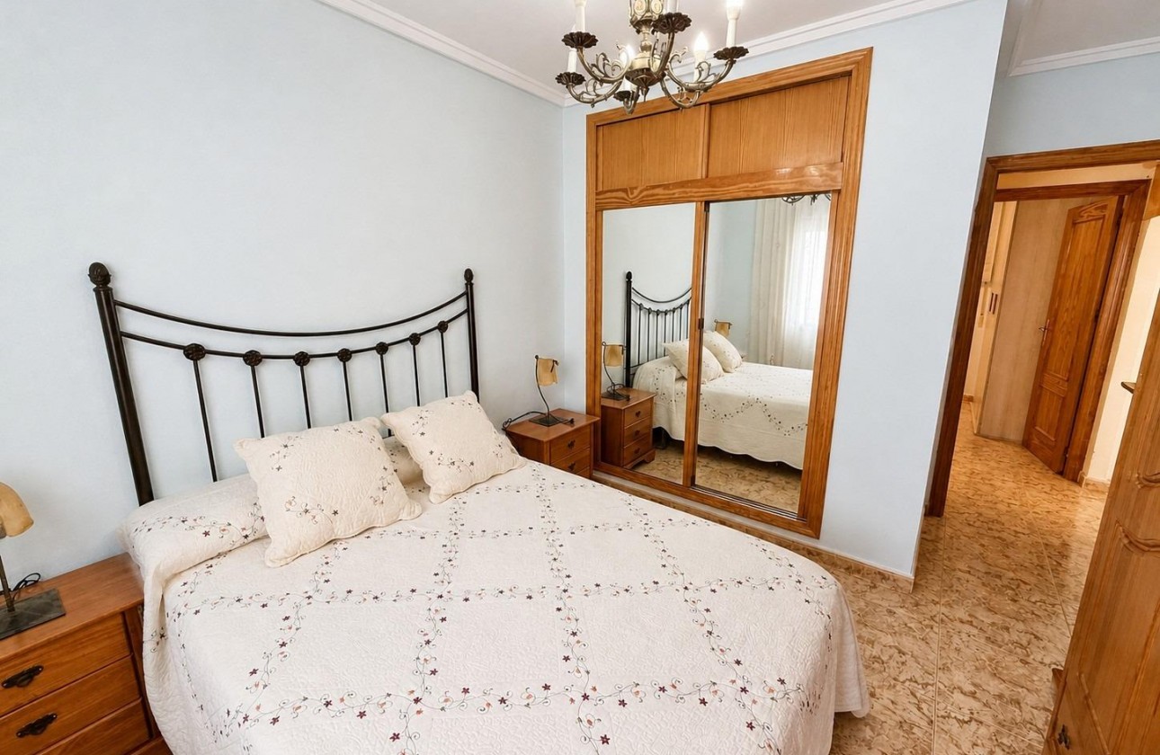 Resale - Apartment / flat - Torrevieja - Nueva Torrevieja