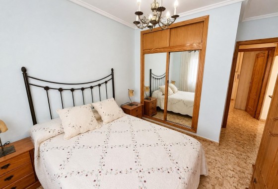 Resale - Apartment / flat - Torrevieja - Nueva Torrevieja