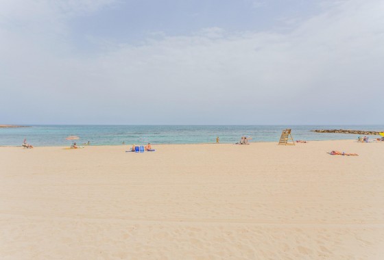 Resale - Apartment / flat - Torrevieja - Nueva Torrevieja