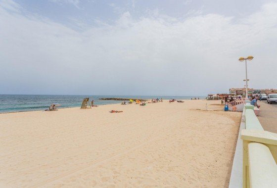 Resale - Apartment / flat - Torrevieja - Nueva Torrevieja