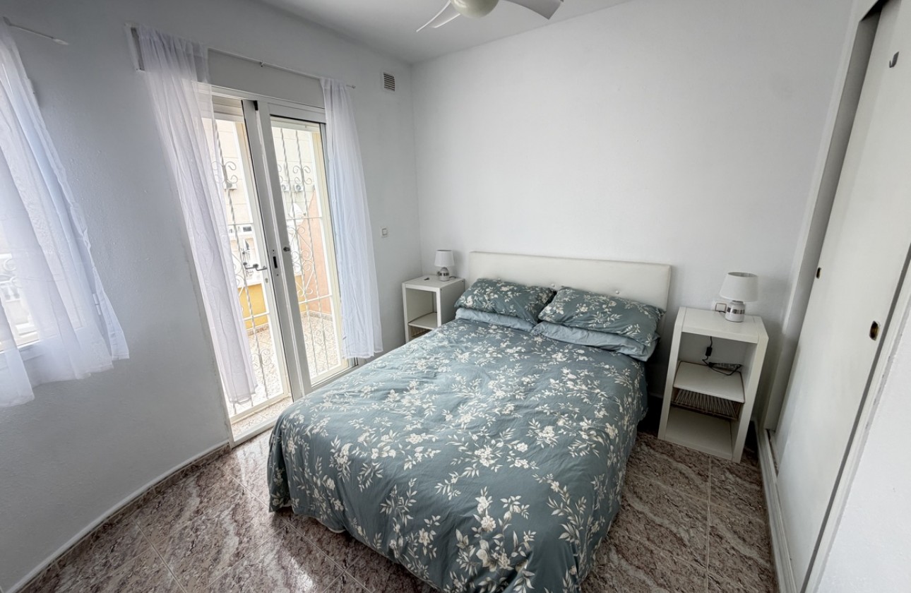 Resale - Villa - Villamartin
