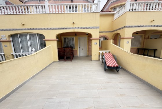 Resale - Villa - Villamartin