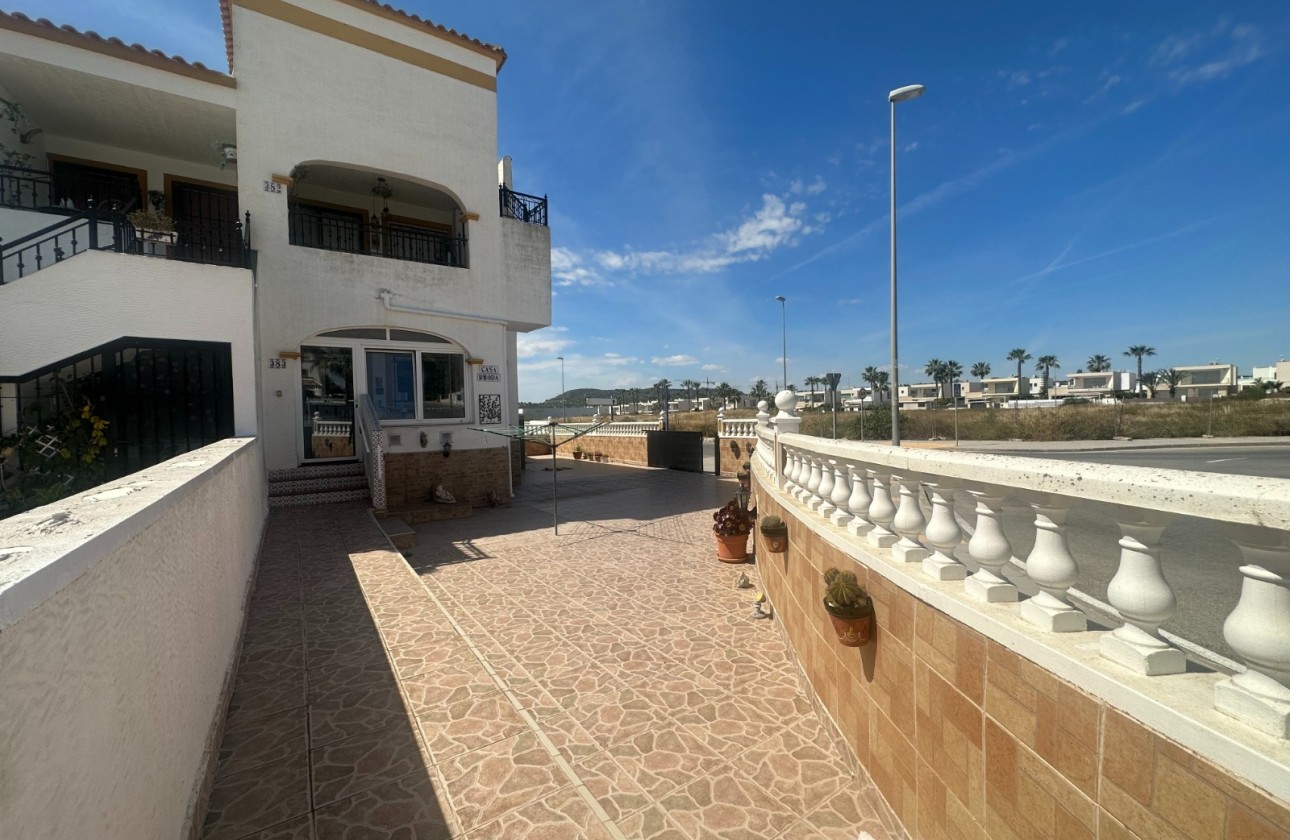 Revente - Appartement - Orihuela - Entre Naranjos Vistabella