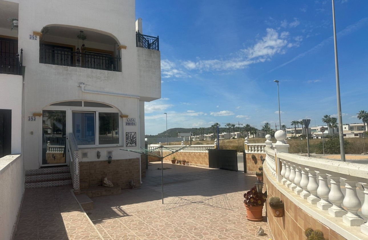Revente - Appartement - Orihuela - Entre Naranjos Vistabella