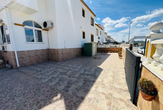 Revente - Appartement - Orihuela - Entre Naranjos Vistabella