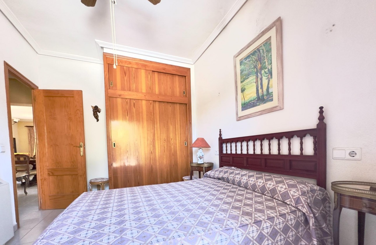 Revente - Villa - Orihuela Costa - La Zenia