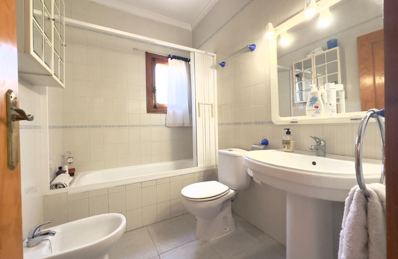 Revente - Villa - Orihuela Costa - La Zenia