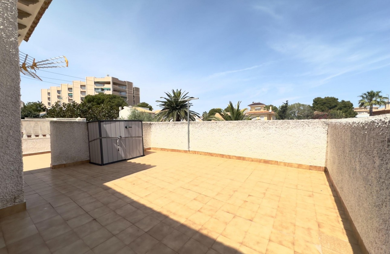 Revente - Villa - Orihuela Costa - La Zenia