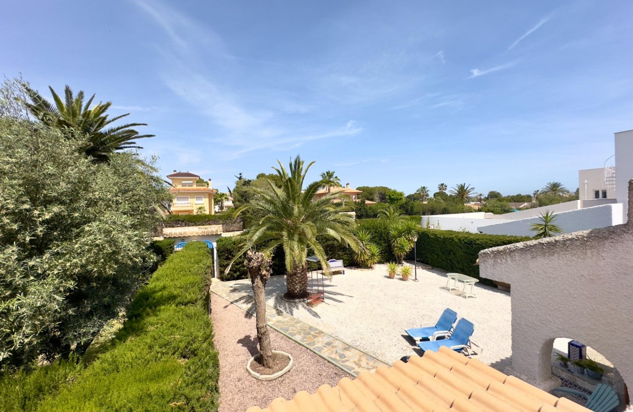 Revente - Villa - Orihuela Costa - La Zenia